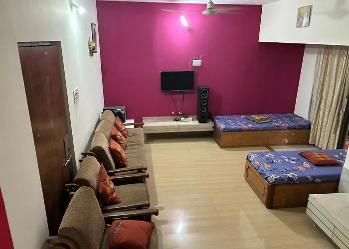 Gurukrupa 3 Bhk Bunglow With Pvt Pool Lonavala , Tungarli , Best Location , Hill Top